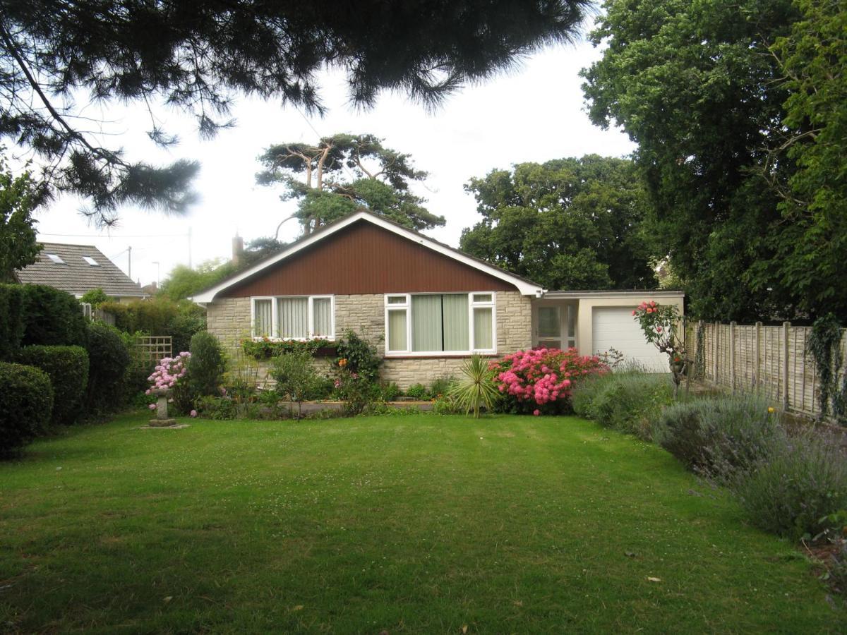 Pine Lodge Barton on Sea Kültér fotó